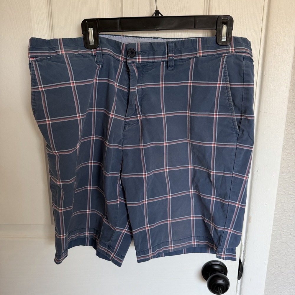 Tommy Hilfiger Men's Blue Pink Plaid Chino Cotton Shorts 9" Inseam Pockets